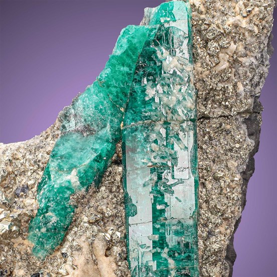 Emerald-Cozquez Mine | Muzo Mun. | Chivor | Boyacá Dept. | Colombia