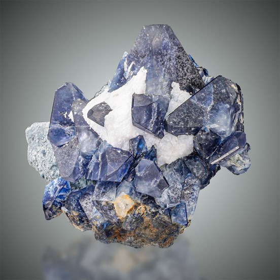 Benitoite-Dallas Gem Mine | New Idria dist. | San Benito Co. | California | USA