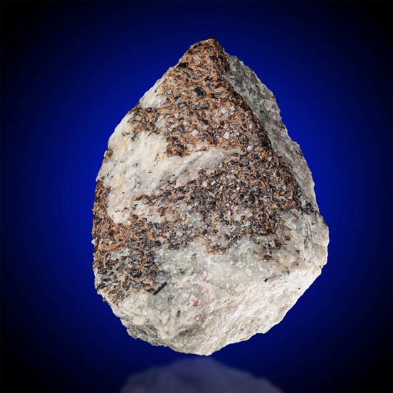 Fersmanite-Vein No. 1 of Labuntsov | Eveslogchorr | Khibiny | Murmansk Oblast | Russia