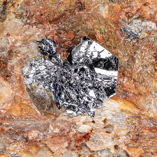 Molybdenite-Kingsgate | Gough Co. | New South Wales | Australia