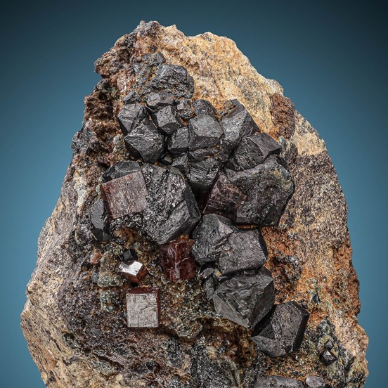 Perovskite-Rocca Sella Dykes | Rubiana | Turin | Piedmont | Italy