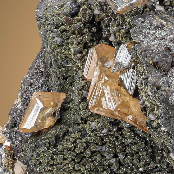 Wulfenite-Tsumeb Mine (Tsumcorp Mine) | Tsumeb | Otjikoto Region | Namibia