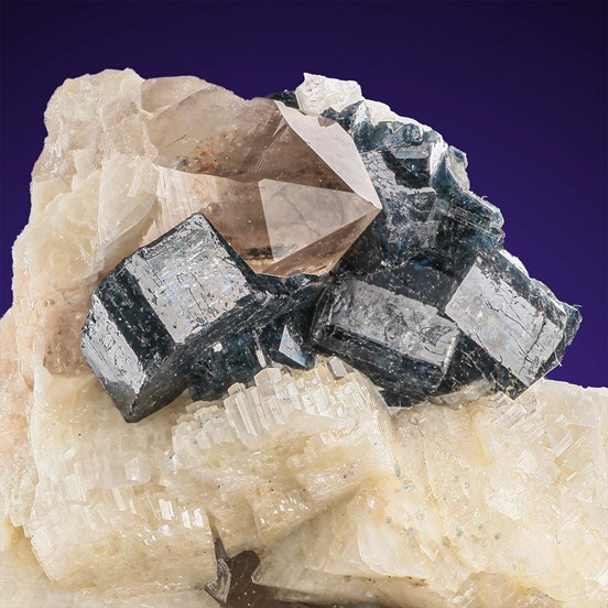 Apatite-Grupo Embeiral Quarry | Sezures | Penalva do Castelo | Mangualde | Viseu | Portugal