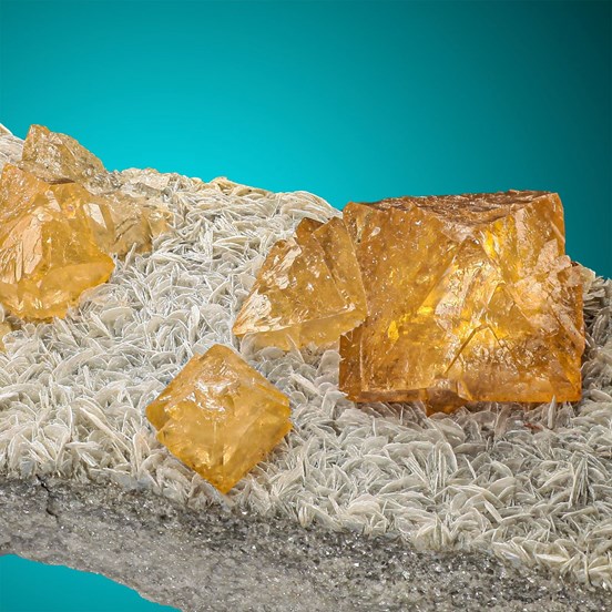 Scheelite-Pingwu Mine | Huya | Mt. Xuebaoding | Pingwu. Co. | Sichuan | China