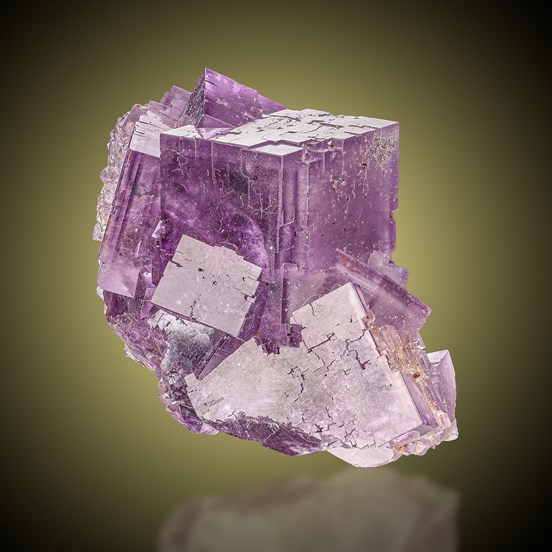 Fluorite-La Cabaña | Berbes-Caravia | Ribadesella | Asturias | Spain