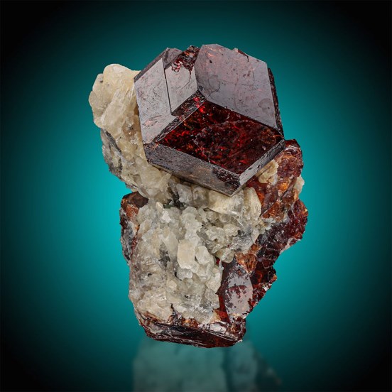 Hessonite-Bellecombe | Châtillon | Aosta Valley | Italy