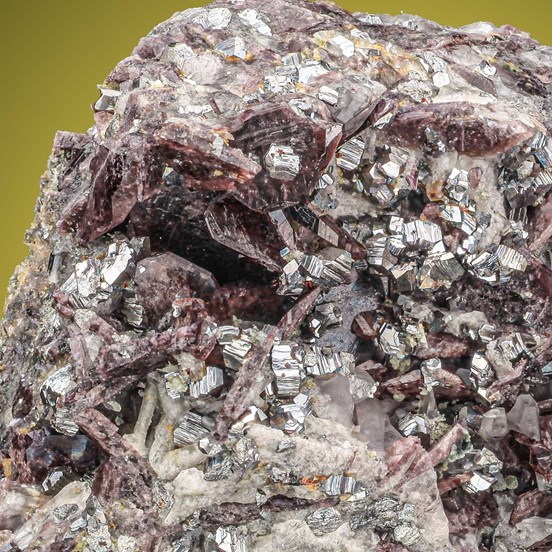 Axinite-(Fe)-Colebrook Hill | Rosebery District |  Tasmania | Australia