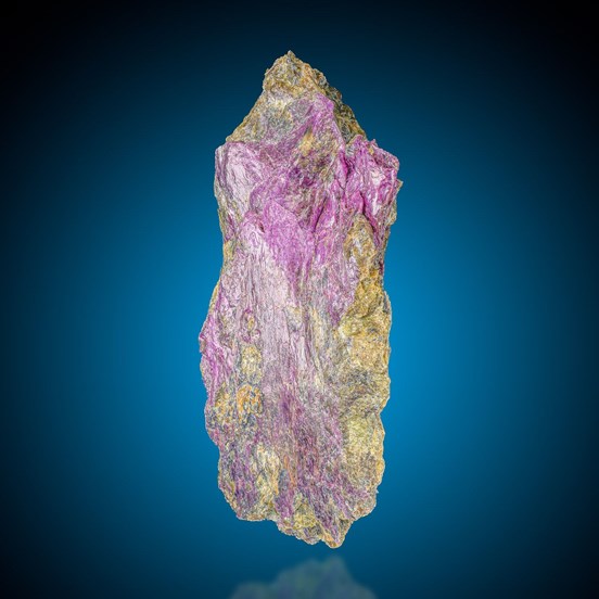 Stichtite- Bou Azzer | Quarzazate | Drâa-Tafilalet Region | Morocco