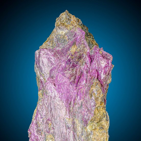 Stichtite- Bou Azzer | Quarzazate | Drâa-Tafilalet Region | Morocco