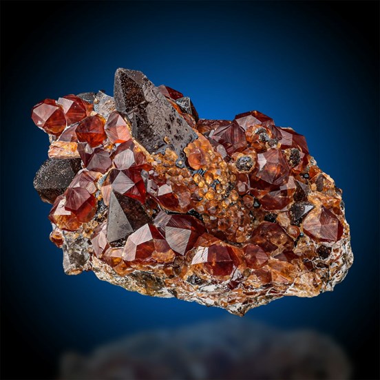 Spessartine-Wushan Spessartine Mine | Tongbei | Yunxiao Co. | Zhangzhou | Fujian | China